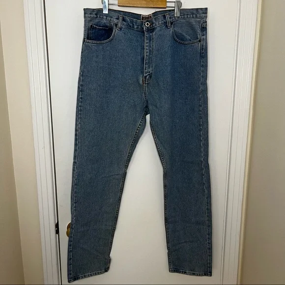 Nevada Vintage Light Wash Straight Leg Jeans - Picture 5 of 9